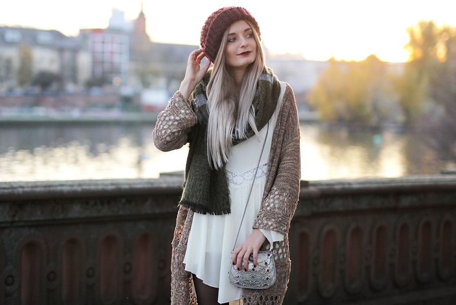 Modeblog-Fashion-Blog-Fransencardigan-Boho-Outfit-6