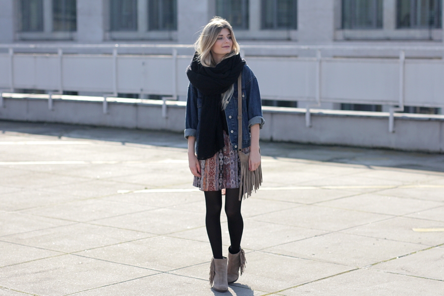 Modeblog-German-Fashion-Blog-Boho-Outfit-Jeansjacke-70s-Look-5