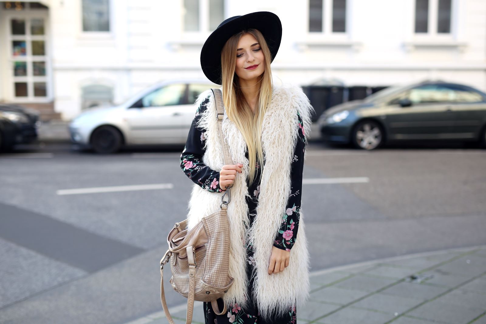 modeblog-fashion-blog-outfit-herbst-fake-fur-maxi-kleid-5